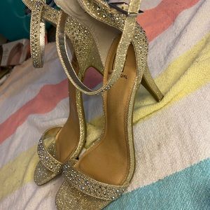 Diamond heels size 9